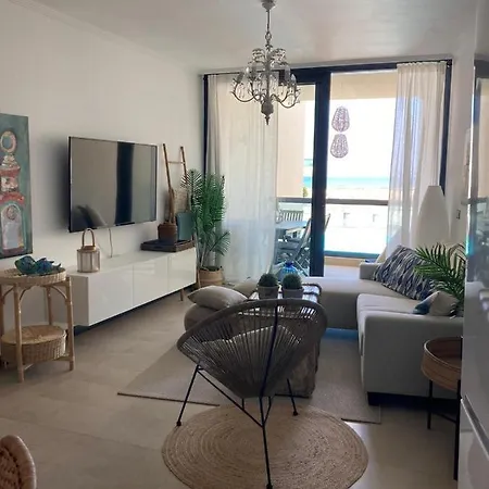アパート 3 Bedroom Sea View